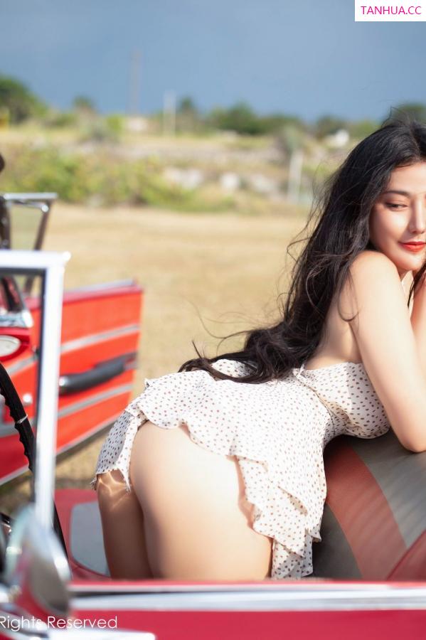 汤曼玲 玛鲁娜 [XIUREN]高清写真图 2019.04.08 Manuela玛鲁娜第26张图片